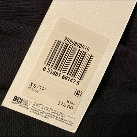 Black Levi’s Puff Sleeve Top - Picture 4 of 4